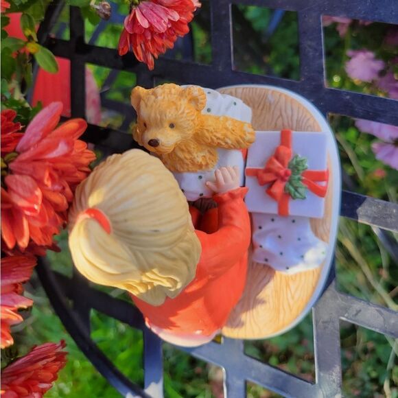 Teddy's First Christmas - Picture 4 of 9